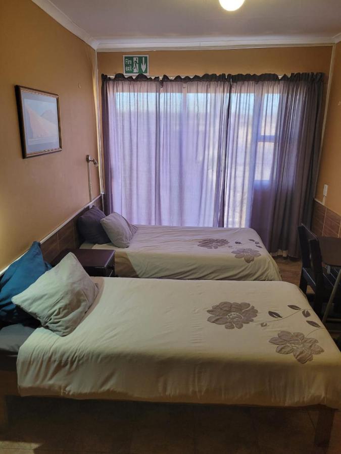 Namibia Skipper Services Walvis Bay Esterno foto